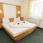 Trinker Daire Zell am See
